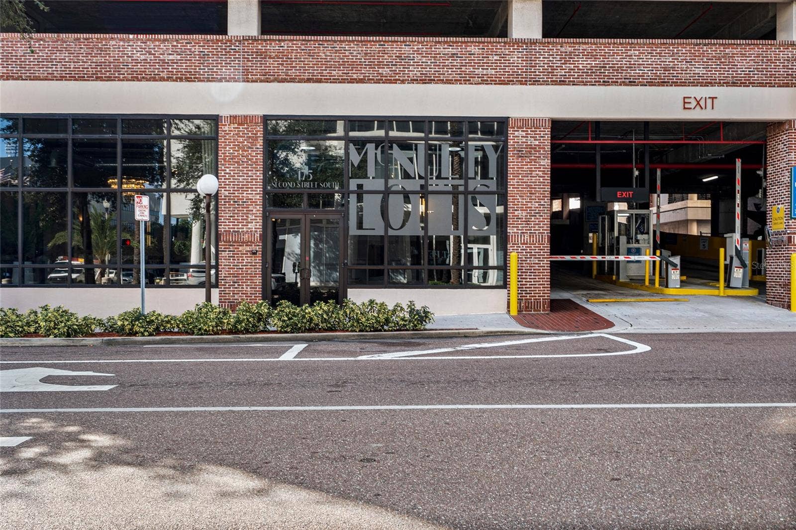 175 2ND STREET S, #1012, St Petersburg, FL 33701 McNulty Lofts