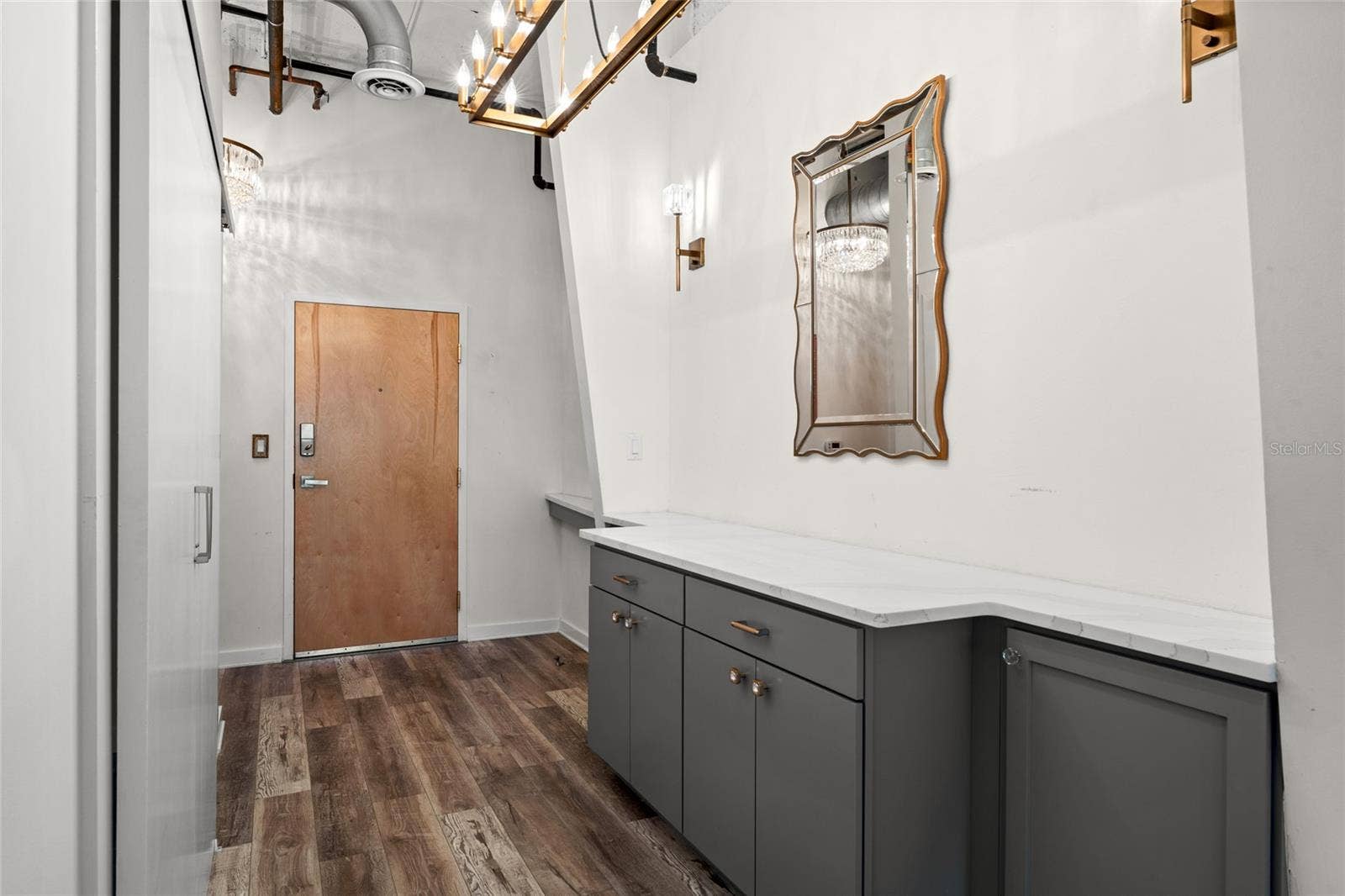 175 2ND STREET S, #1012, St Petersburg, FL 33701 175 2ND STREET S, #1012, St Petersburg, FL 33701