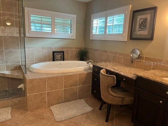 2711 WILLOW OAKS DRIVE, Valrico, FL 33594 2711 WILLOW OAKS DRIVE, Valrico, FL 33594