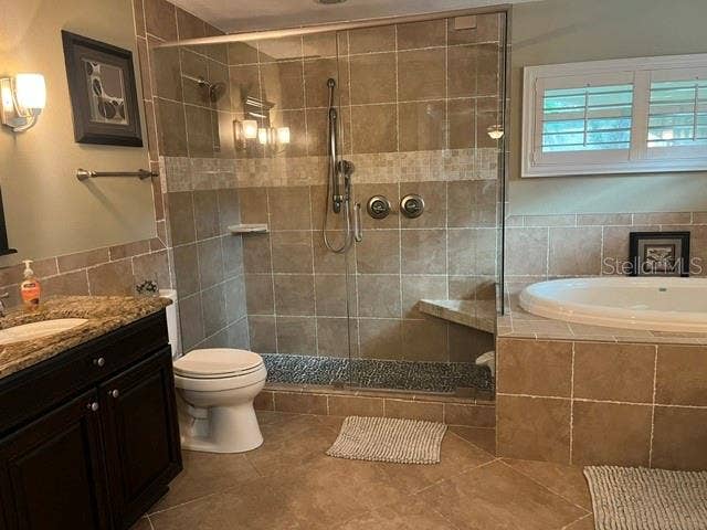 2711 WILLOW OAKS DRIVE, Valrico, FL 33594 2711 WILLOW OAKS DRIVE, Valrico, FL 33594