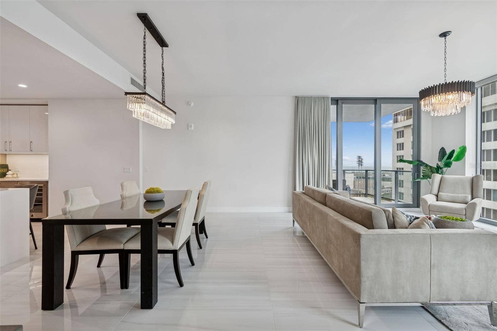 301 1ST STREET S, #1007, St Petersburg, FL 33701 301 1ST STREET S, #1007, St Petersburg, FL 33701