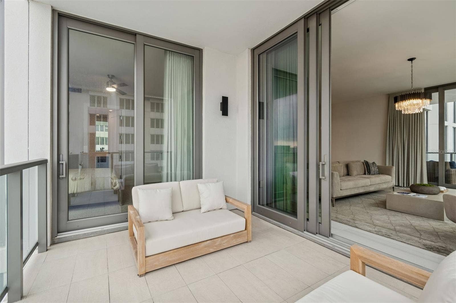 301 1ST STREET S, #1007, St Petersburg, FL 33701 301 1ST STREET S, #1007, St Petersburg, FL 33701