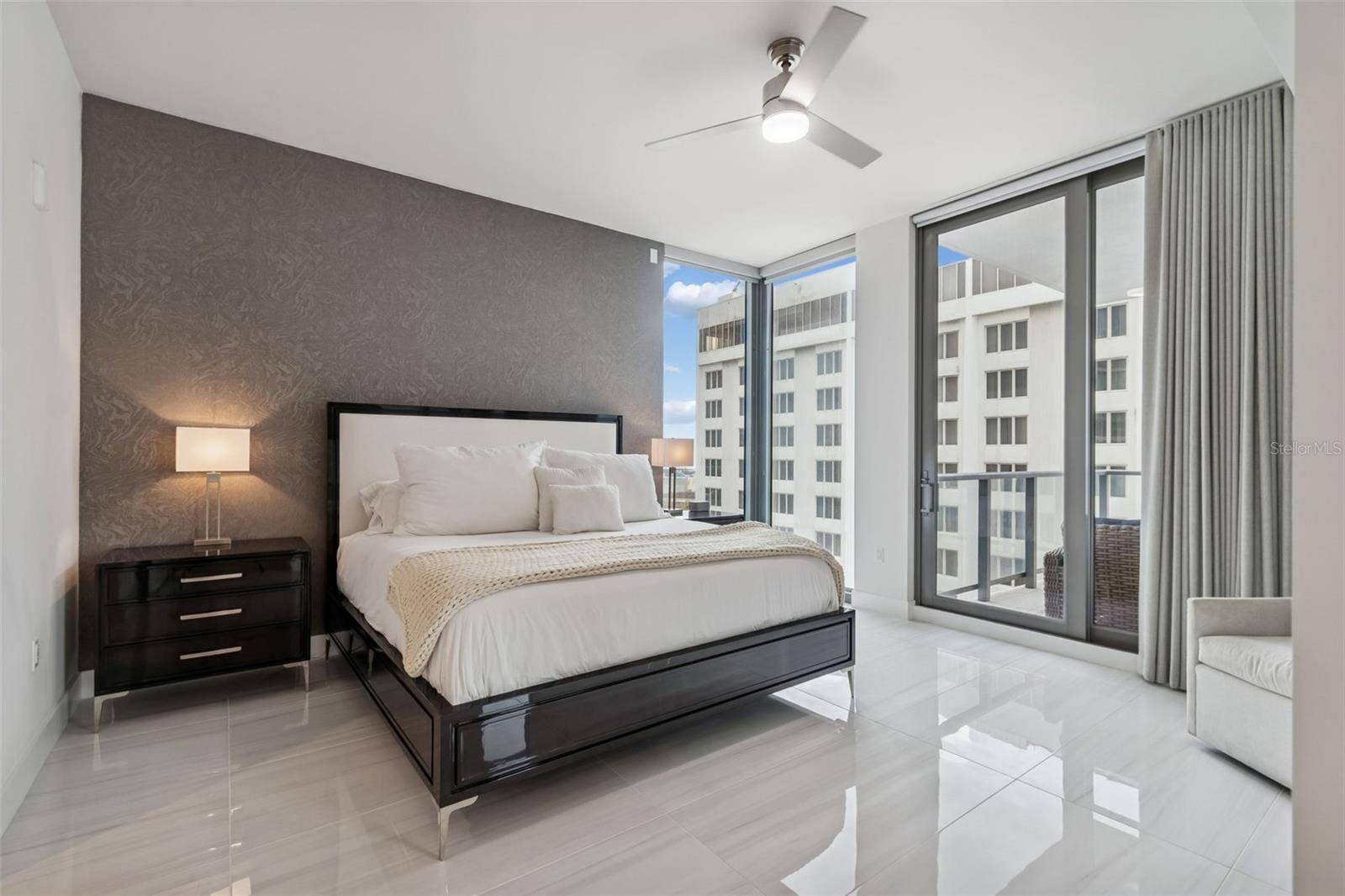 301 1ST STREET S, #1007, St Petersburg, FL 33701 301 1ST STREET S, #1007, St Petersburg, FL 33701