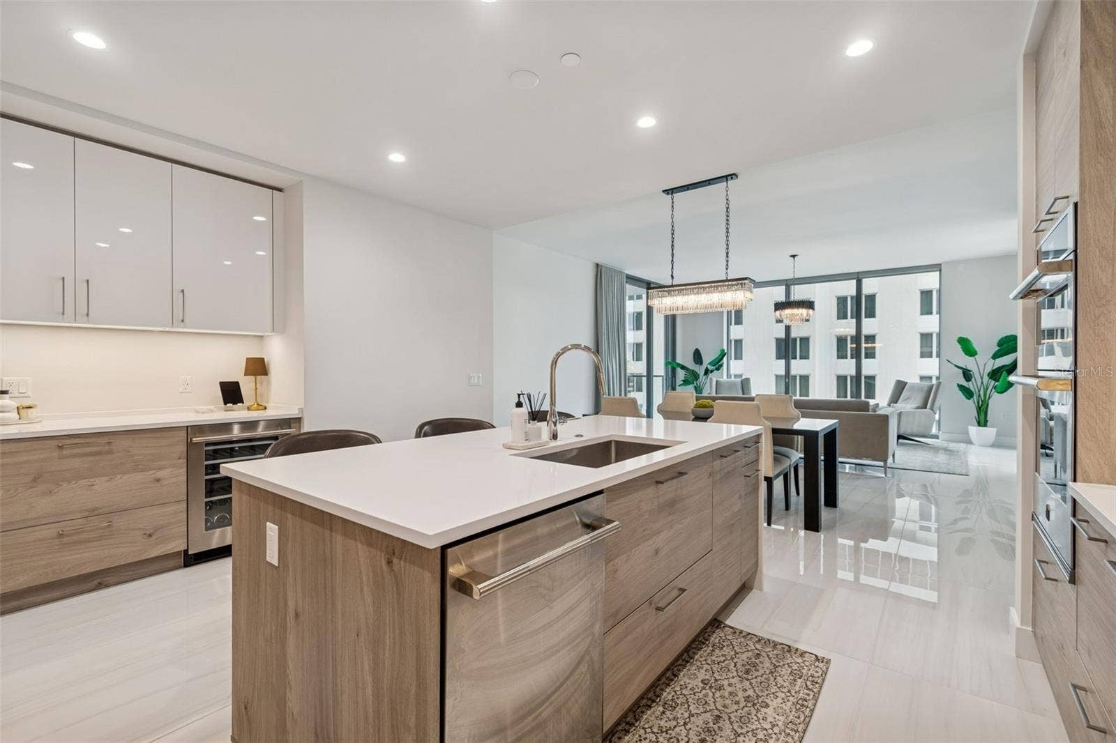 301 1ST STREET S, #1007, St Petersburg, FL 33701 301 1ST STREET S, #1007, St Petersburg, FL 33701