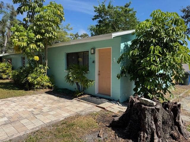 714 5TH AVENUE NE, #A, Largo, FL 33770 Front