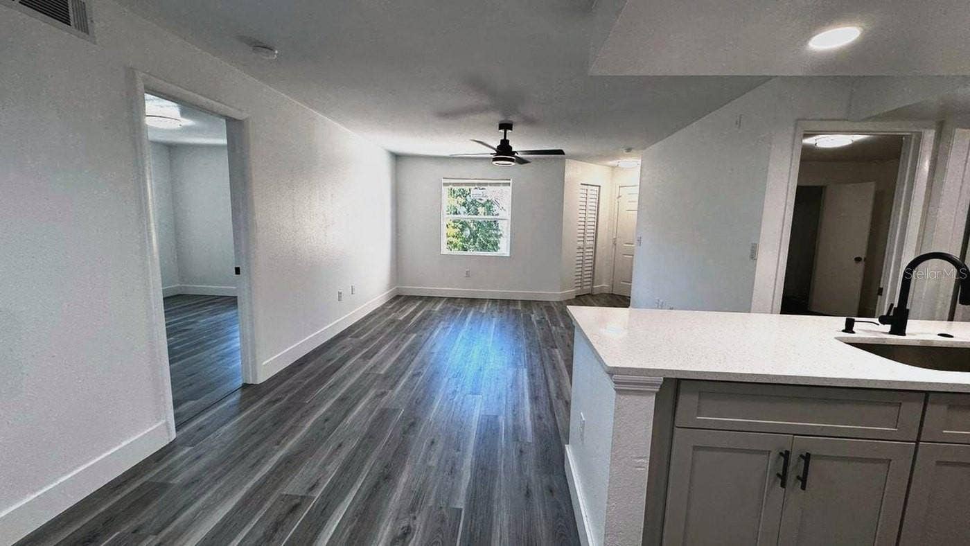 3004 PARKWAY BOULEVARD, #306, Kissimmee, FL 34747 3004 PARKWAY BOULEVARD, #306, Kissimmee, FL 34747