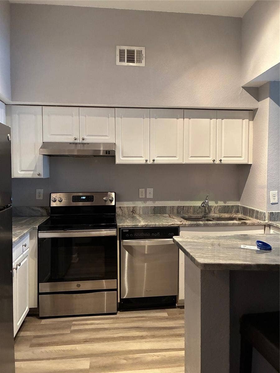 501 S MOODY AVENUE, #1115, Tampa, FL 33609