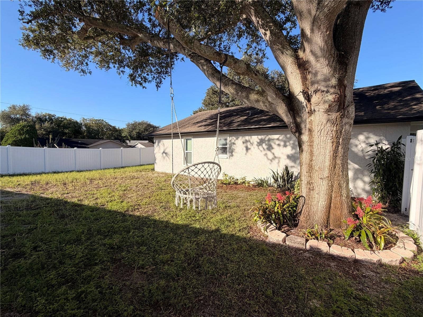 2698 PETERBOROUGH COURT, Palm Harbor, FL 34684 2698 PETERBOROUGH COURT, Palm Harbor, FL 34684