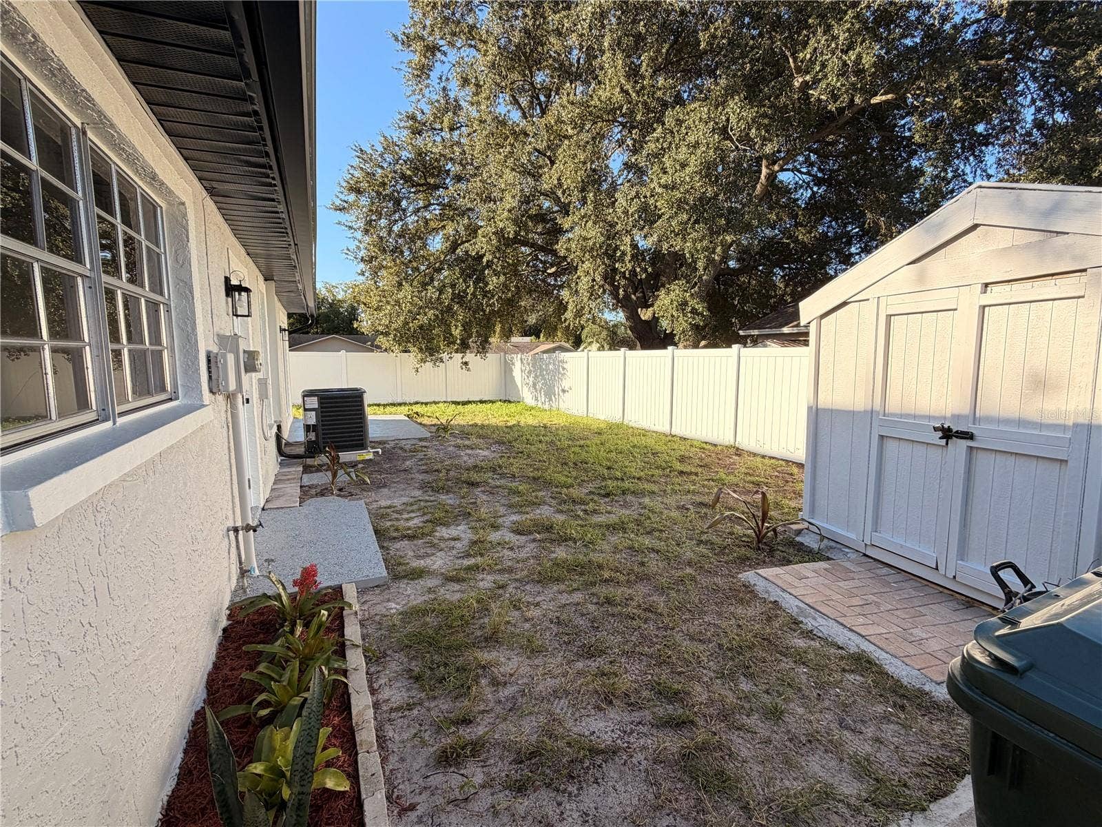 2698 PETERBOROUGH COURT, Palm Harbor, FL 34684 2698 PETERBOROUGH COURT, Palm Harbor, FL 34684