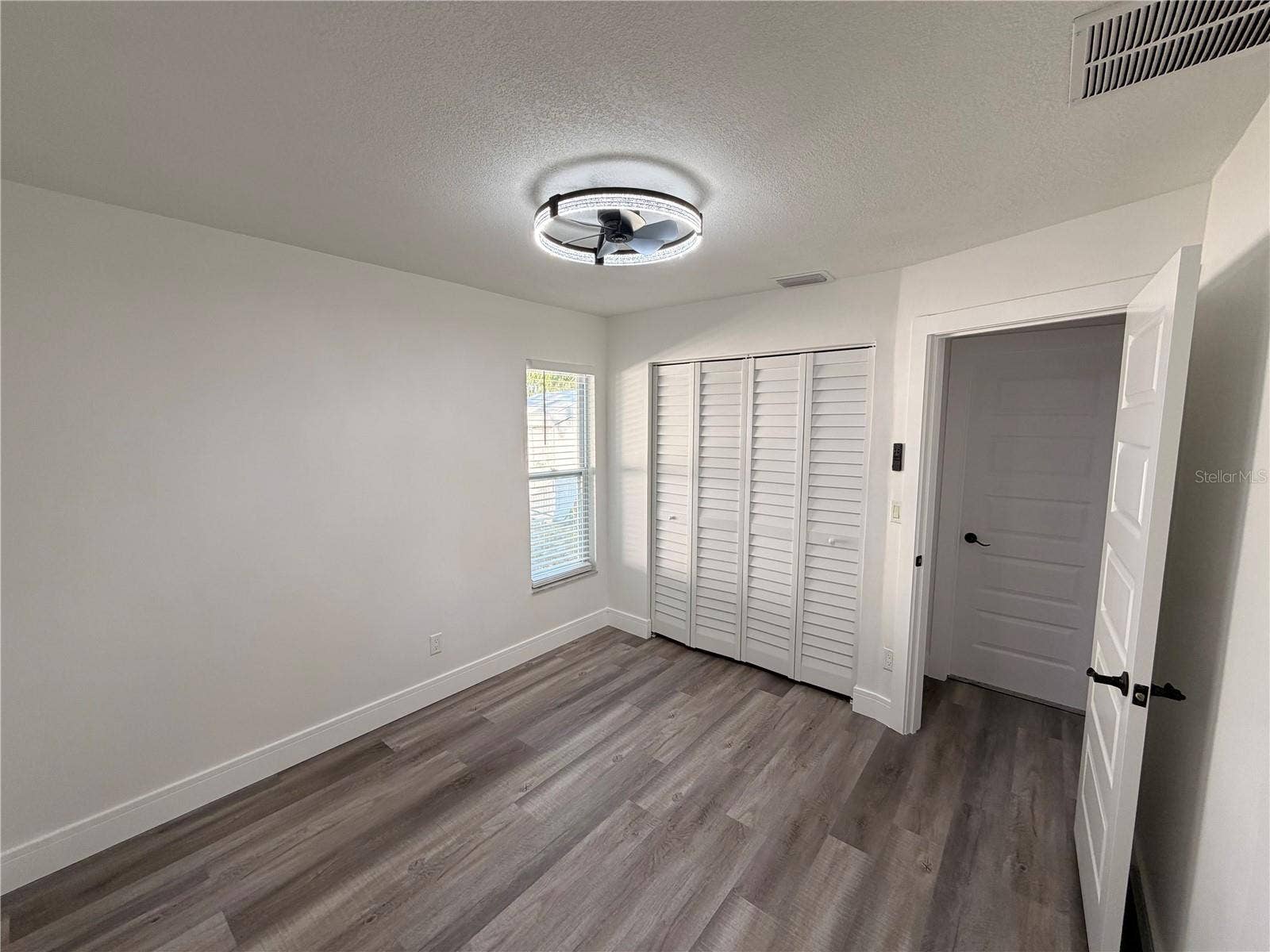 2698 PETERBOROUGH COURT, Palm Harbor, FL 34684 2698 PETERBOROUGH COURT, Palm Harbor, FL 34684