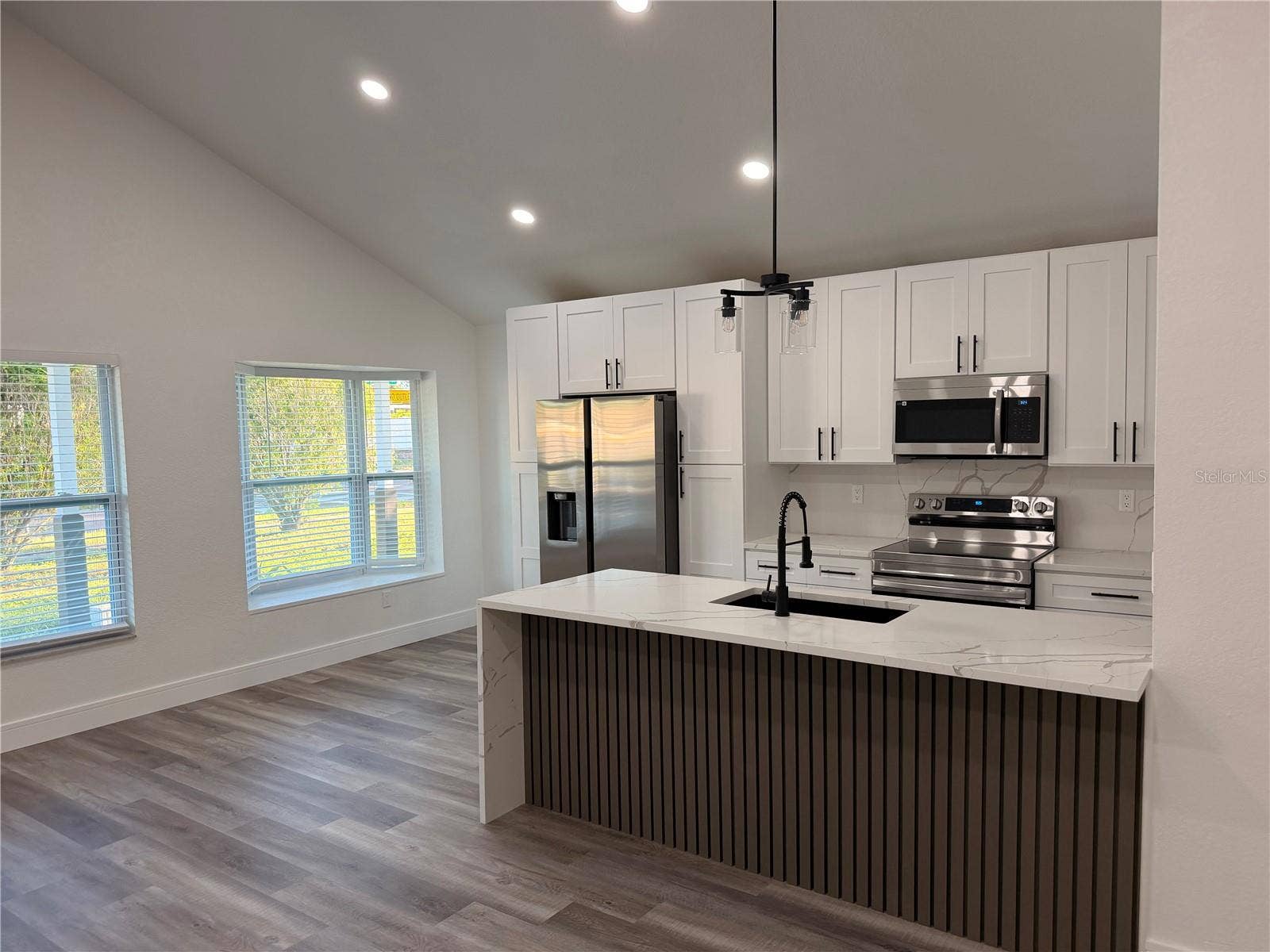 2698 PETERBOROUGH COURT, Palm Harbor, FL 34684 2698 PETERBOROUGH COURT, Palm Harbor, FL 34684