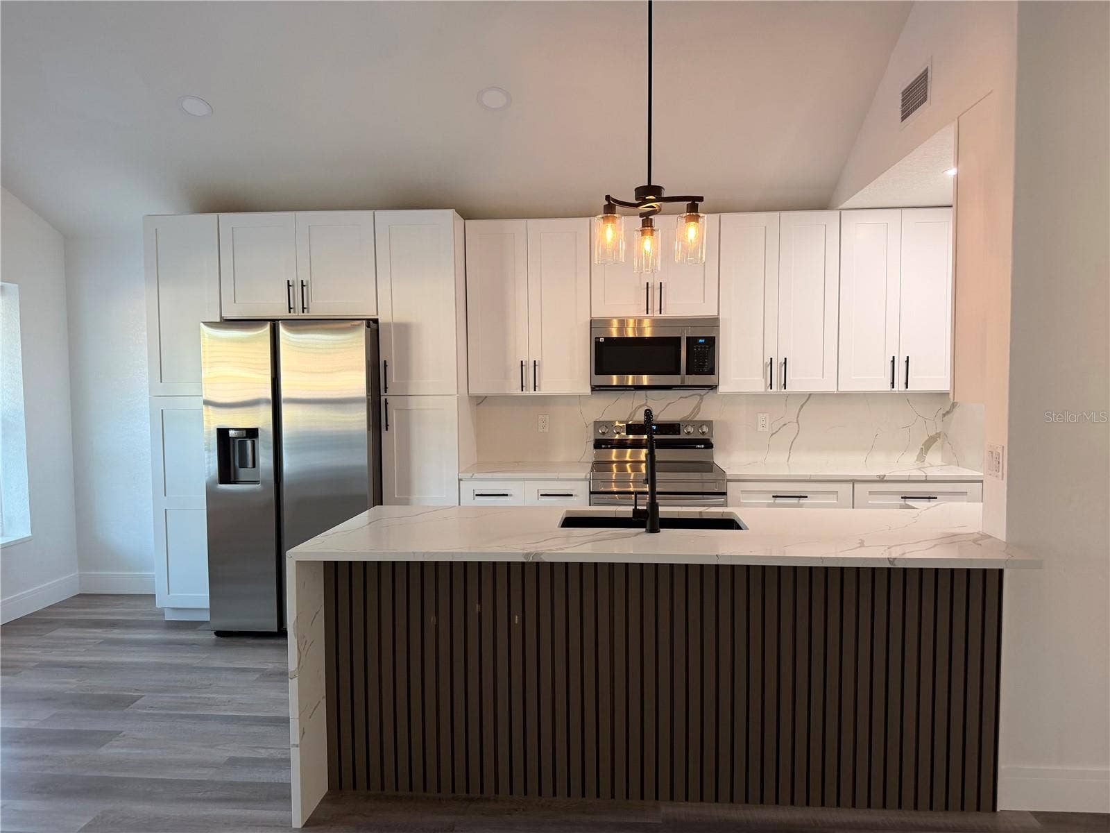 2698 PETERBOROUGH COURT, Palm Harbor, FL 34684 2698 PETERBOROUGH COURT, Palm Harbor, FL 34684