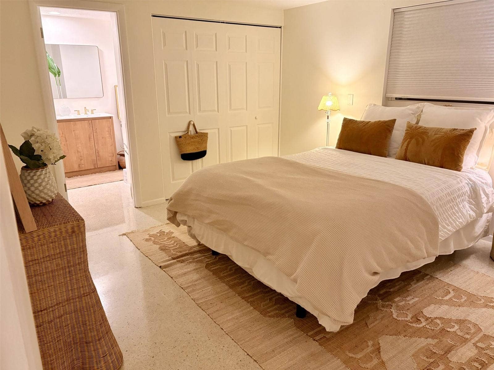 2551 ASPINWALL STREET, Sarasota, FL 34237
