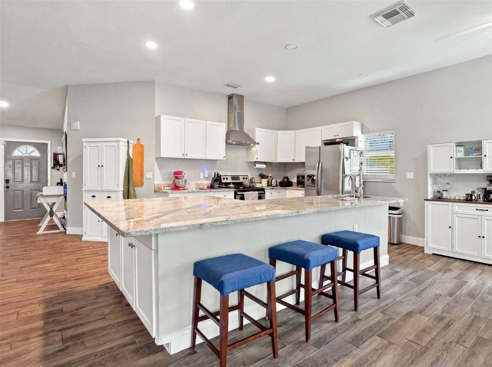 5604 REDHAWK DRIVE, New Port Richey, FL 34655 5604 REDHAWK DRIVE, New Port Richey, FL 34655
