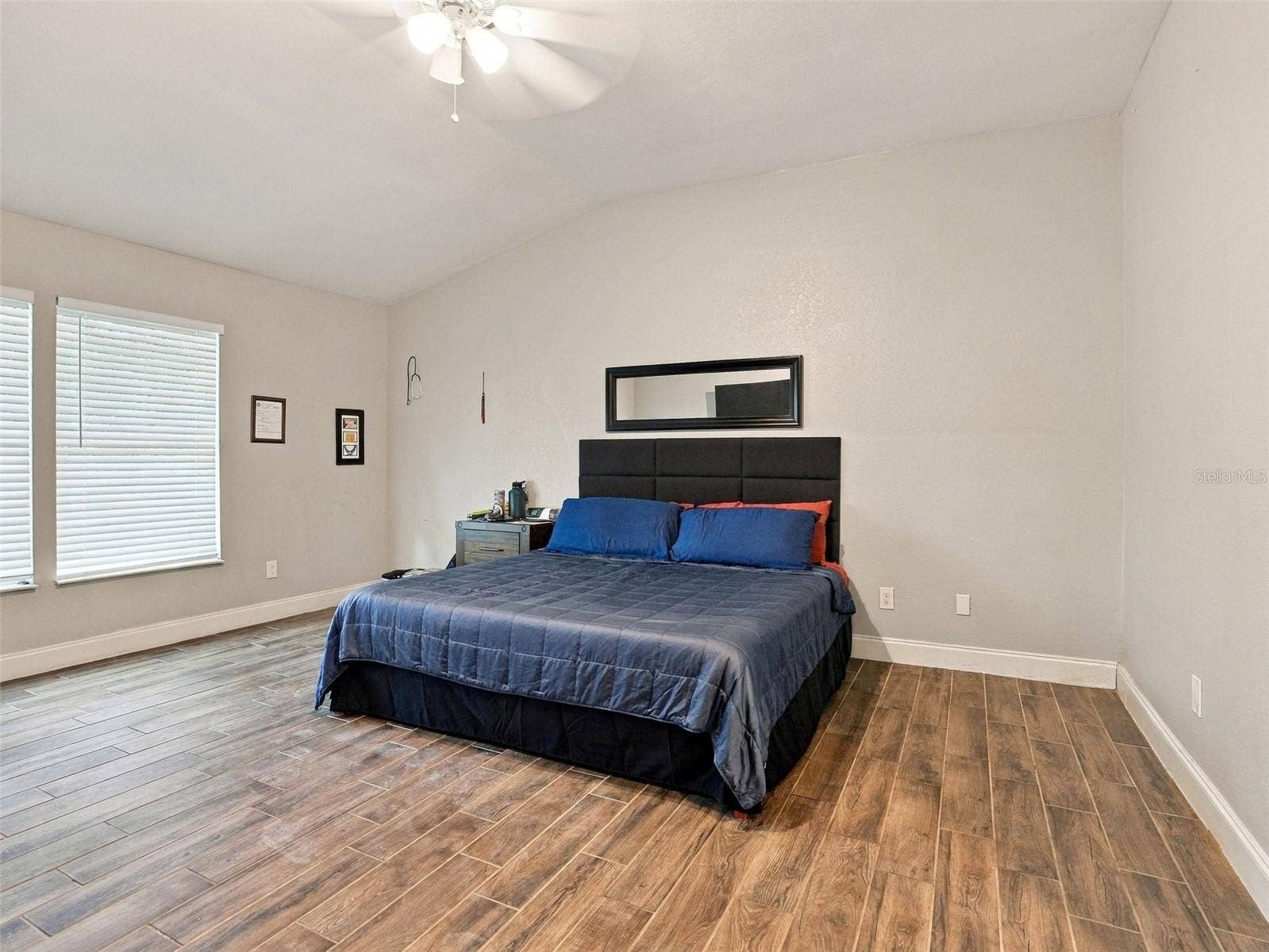 5604 REDHAWK DRIVE, New Port Richey, FL 34655 5604 REDHAWK DRIVE, New Port Richey, FL 34655