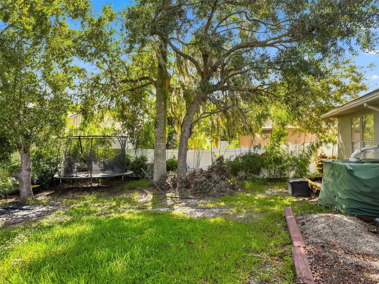 5604 REDHAWK DRIVE, New Port Richey, FL 34655 5604 REDHAWK DRIVE, New Port Richey, FL 34655