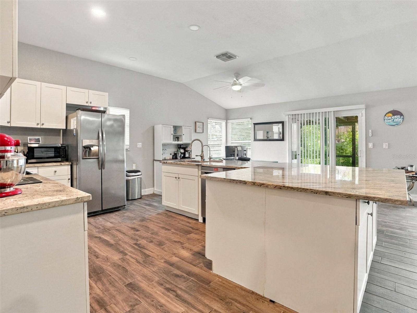 5604 REDHAWK DRIVE, New Port Richey, FL 34655 5604 REDHAWK DRIVE, New Port Richey, FL 34655
