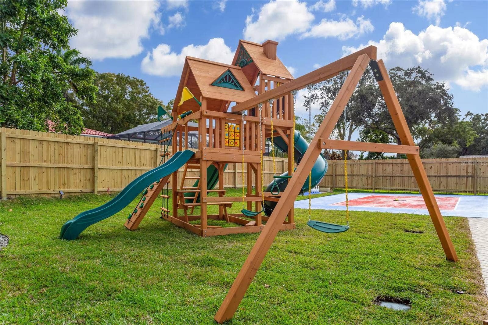 7275 123RD STREET, Seminole, FL 33772 7275 123RD STREET, Seminole, FL 33772