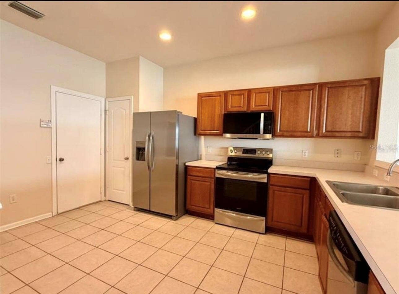 26544 CASTLEVIEW WAY, Wesley Chapel, FL 33544 26544 CASTLEVIEW WAY, Wesley Chapel, FL 33544
