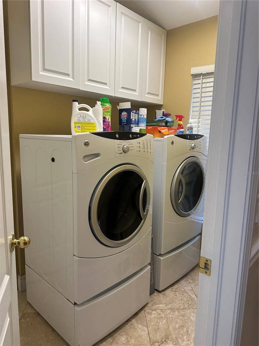 7856 STONELEIGH DRIVE, Land O Lakes, FL 34637 7856 STONELEIGH DRIVE, Land O Lakes, FL 34637