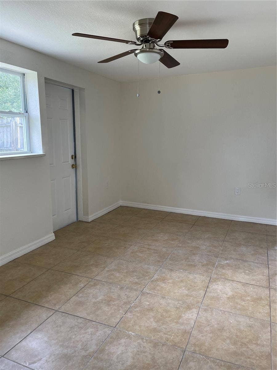 5053 CAPE COD DRIVE, Holiday, FL 34690