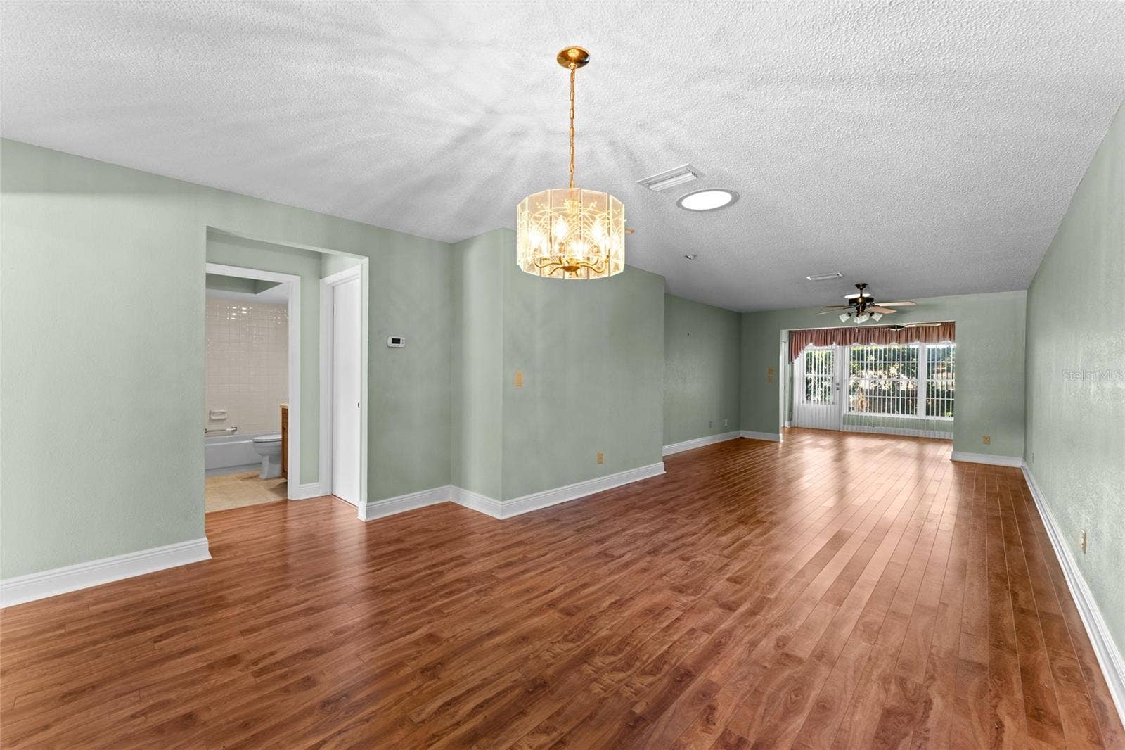 2297 E LARK CIRCLE E, #D, Palm Harbor, FL 34684 2297 E LARK CIRCLE E, #D, Palm Harbor, FL 34684