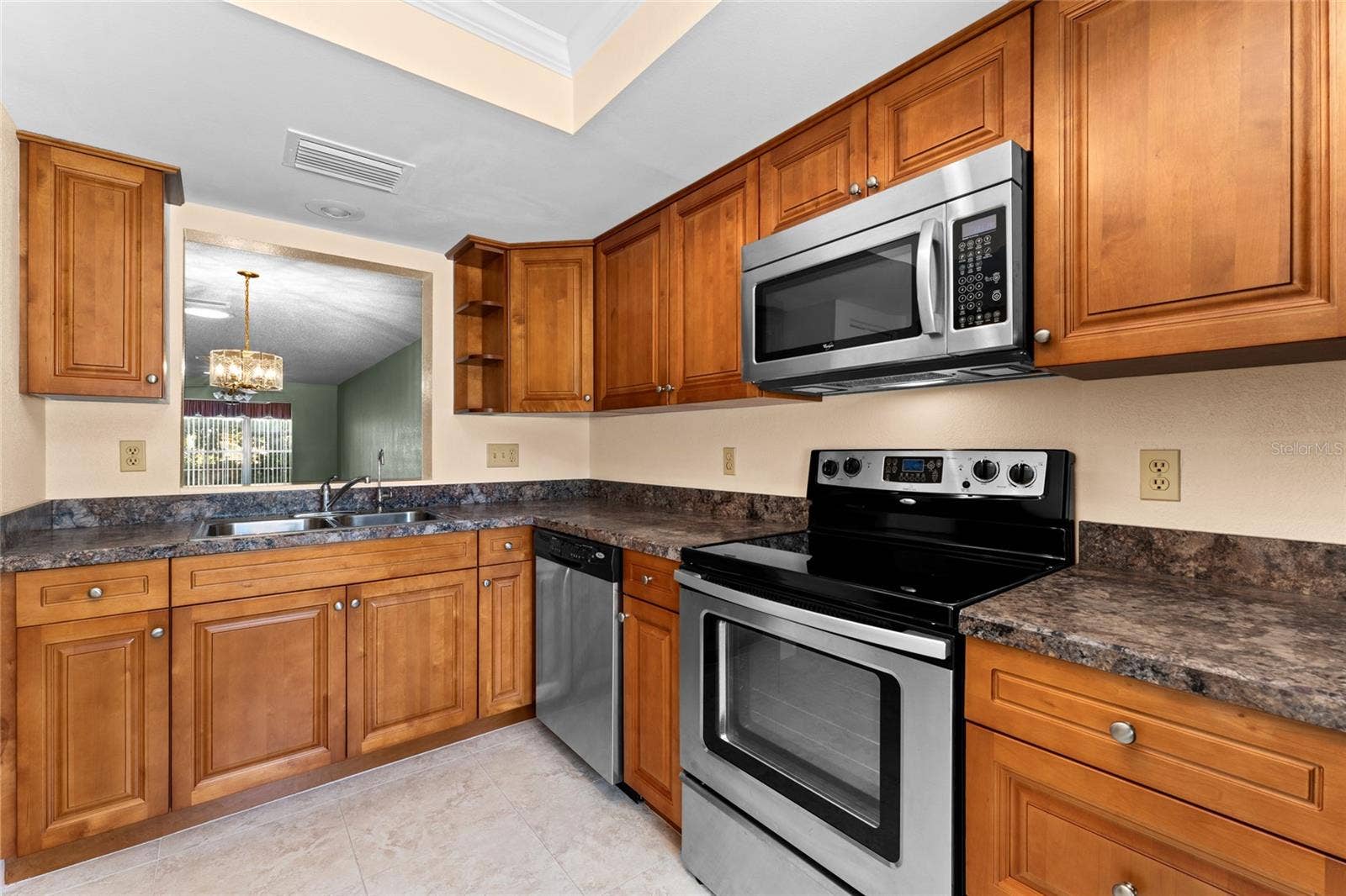 2297 E LARK CIRCLE E, #D, Palm Harbor, FL 34684 2297 E LARK CIRCLE E, #D, Palm Harbor, FL 34684