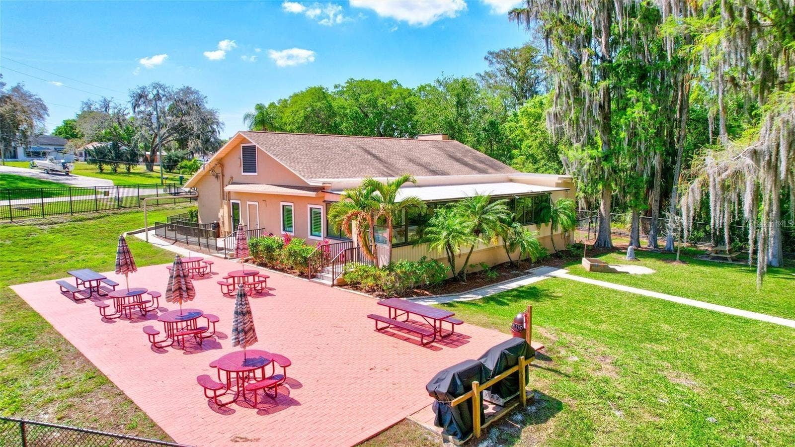 2297 E LARK CIRCLE E, #D, Palm Harbor, FL 34684 2297 E LARK CIRCLE E, #D, Palm Harbor, FL 34684
