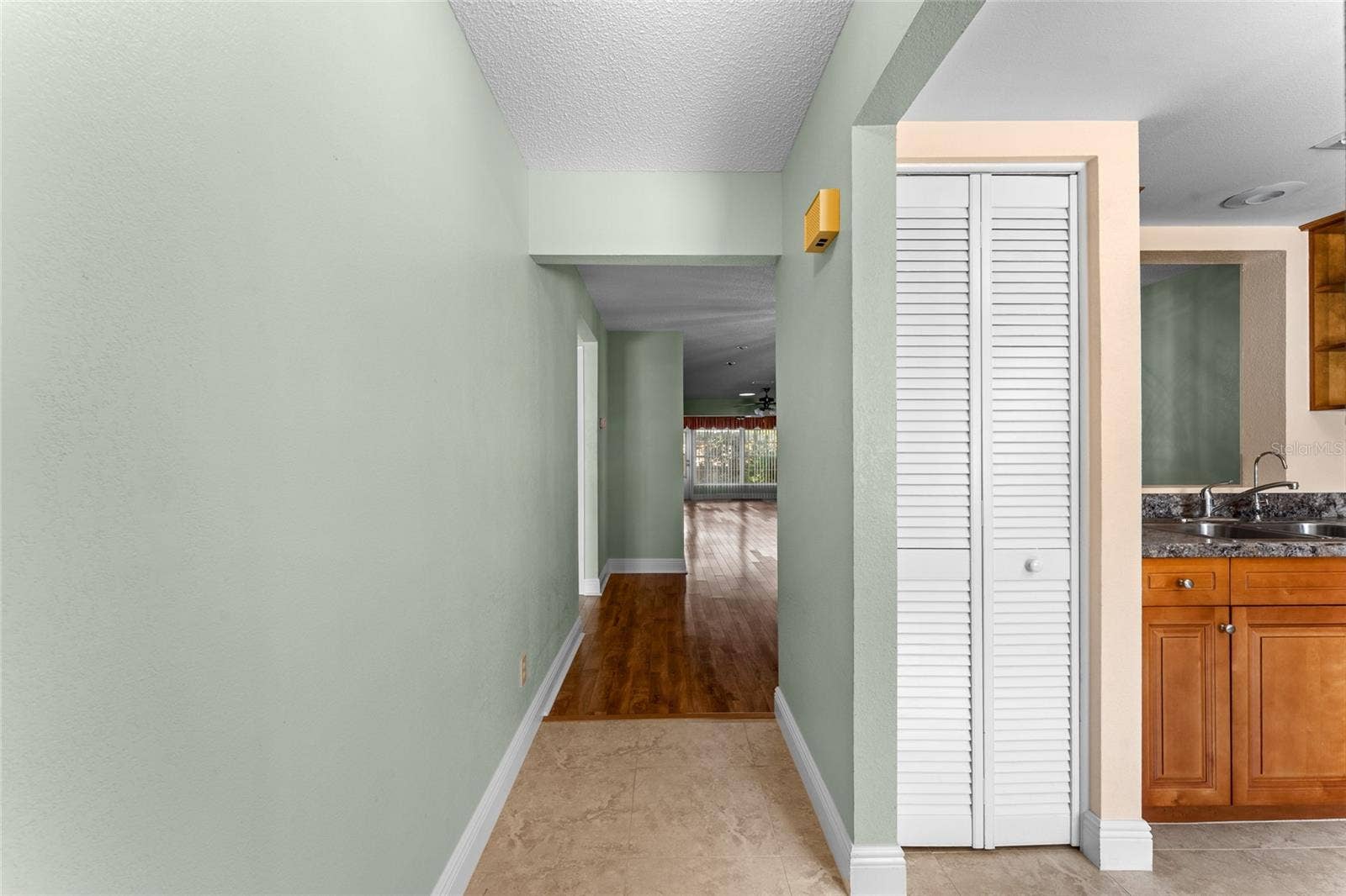 2297 E LARK CIRCLE E, #D, Palm Harbor, FL 34684 2297 E LARK CIRCLE E, #D, Palm Harbor, FL 34684