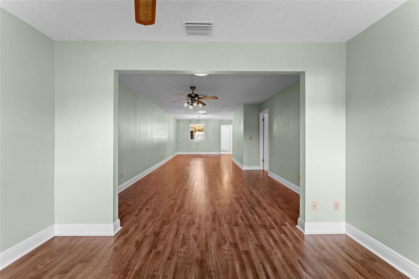 2297 E LARK CIRCLE E, #D, Palm Harbor, FL 34684 2297 E LARK CIRCLE E, #D, Palm Harbor, FL 34684