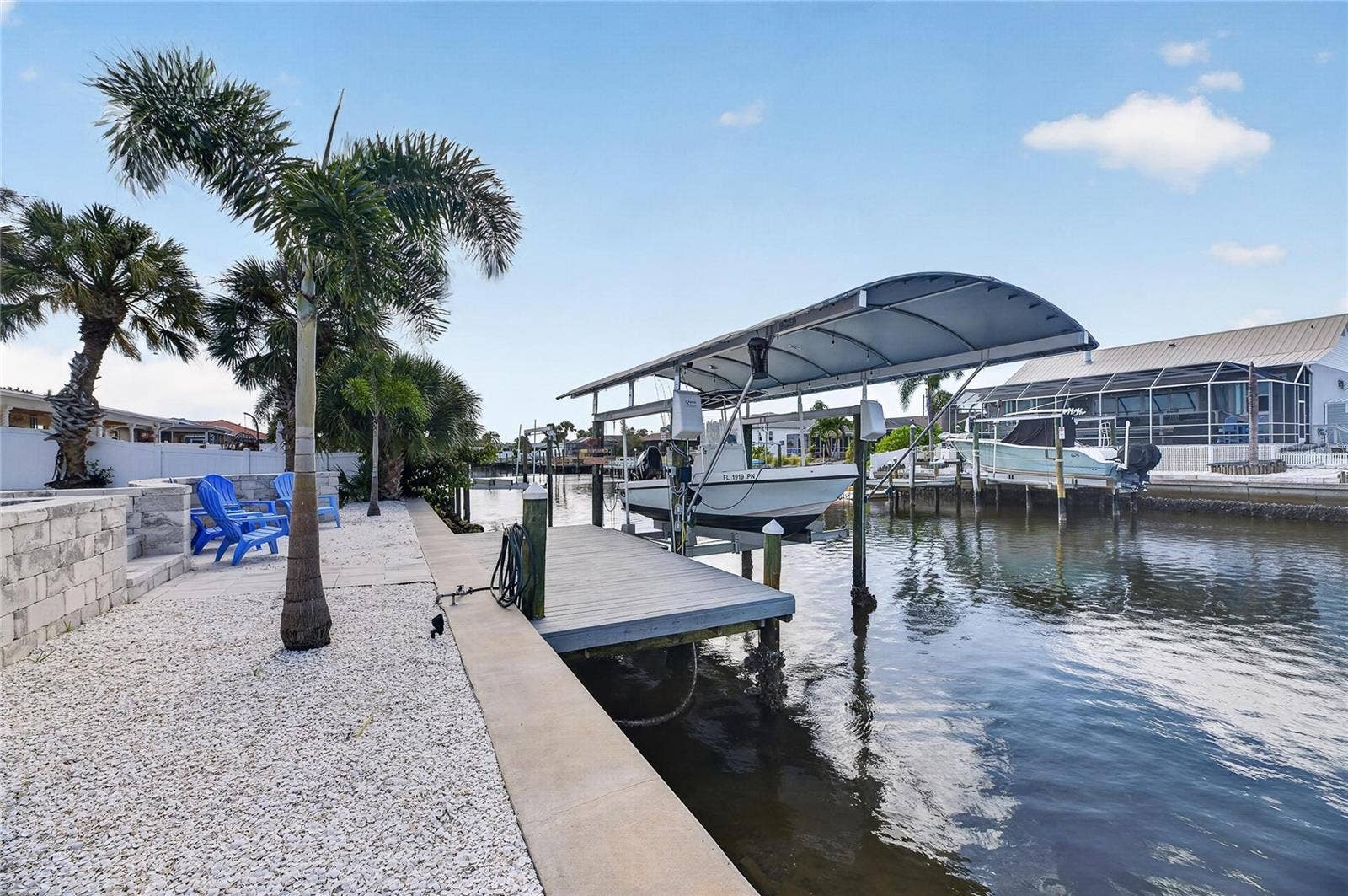 1016 SILVER PALM WAY, Apollo Beach, FL 33572
