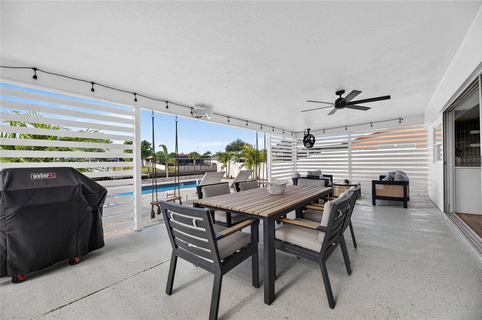 1016 SILVER PALM WAY, Apollo Beach, FL 33572