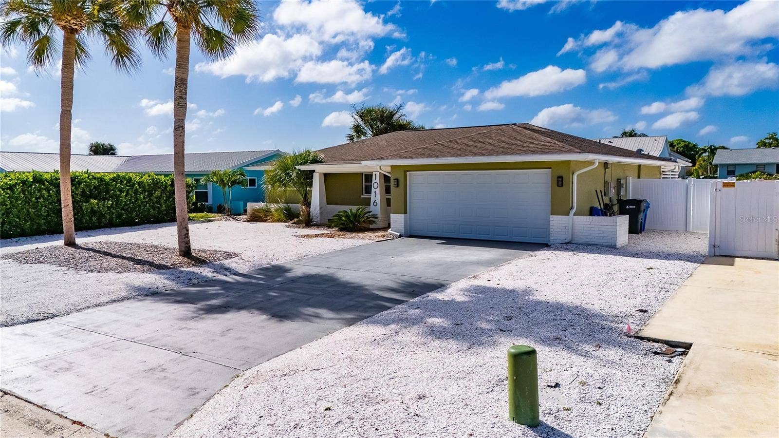 1016 SILVER PALM WAY, Apollo Beach, FL 33572
