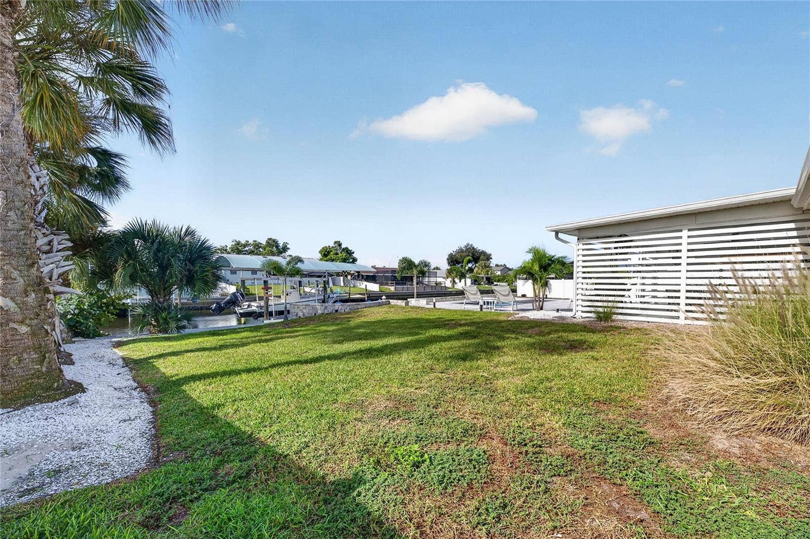 1016 SILVER PALM WAY, Apollo Beach, FL 33572