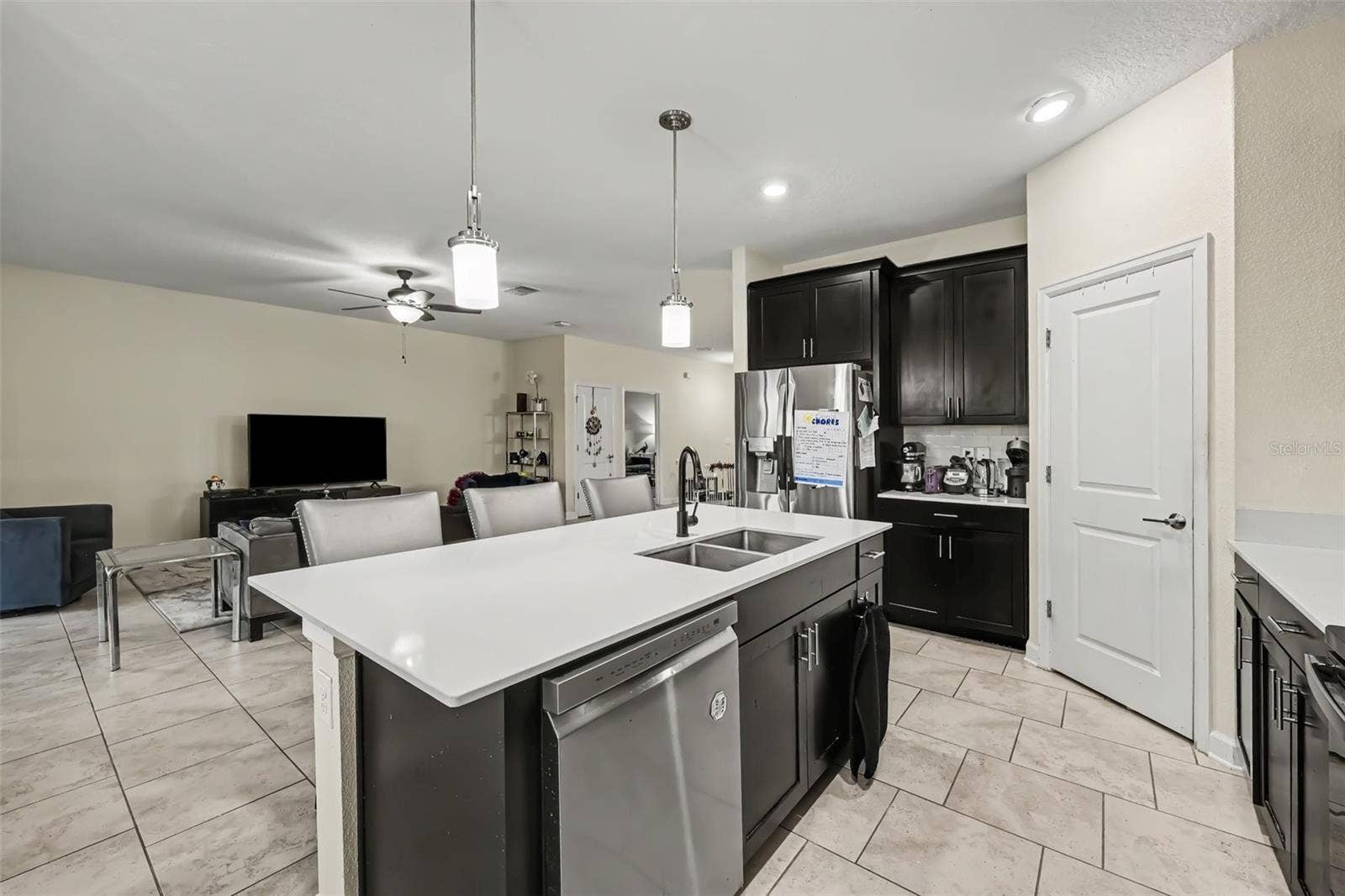 8995 CROQUET COURT, Davenport, FL 33896 8995 CROQUET COURT, Davenport, FL 33896