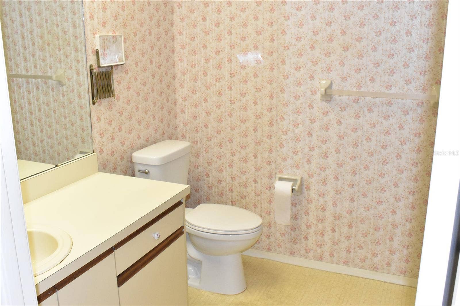 2776 71ST STREET COURT W, #2776, Bradenton, FL 34209 Primary Bathroom with a walk-in shower