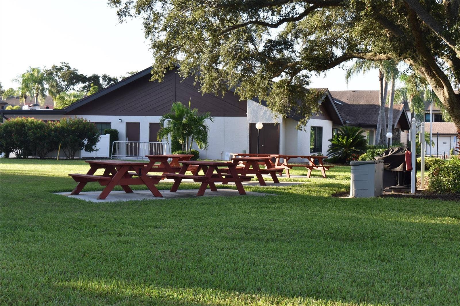 2776 71ST STREET COURT W, #2776, Bradenton, FL 34209 Picnic & Grill area