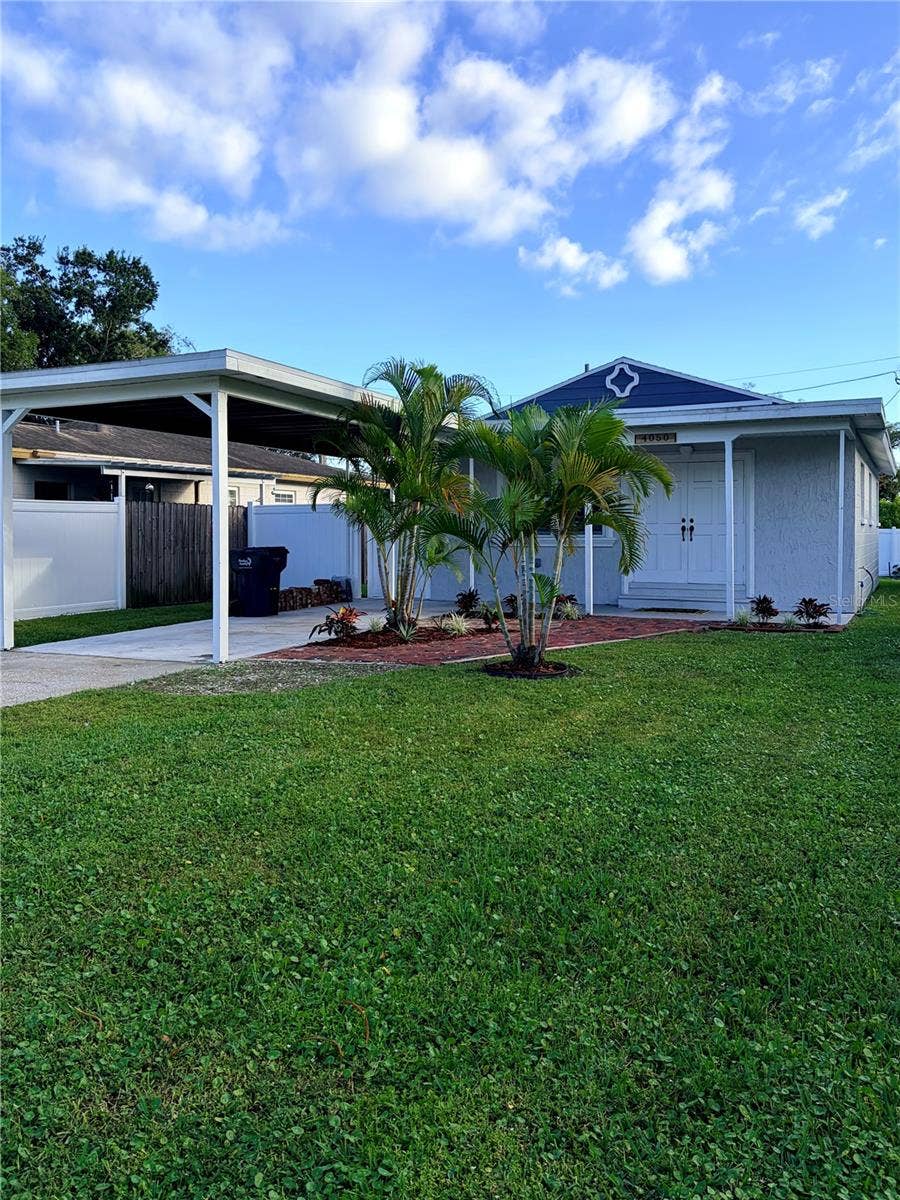 Property photo for 4050 53RD AVENUE N, St Petersburg, FL