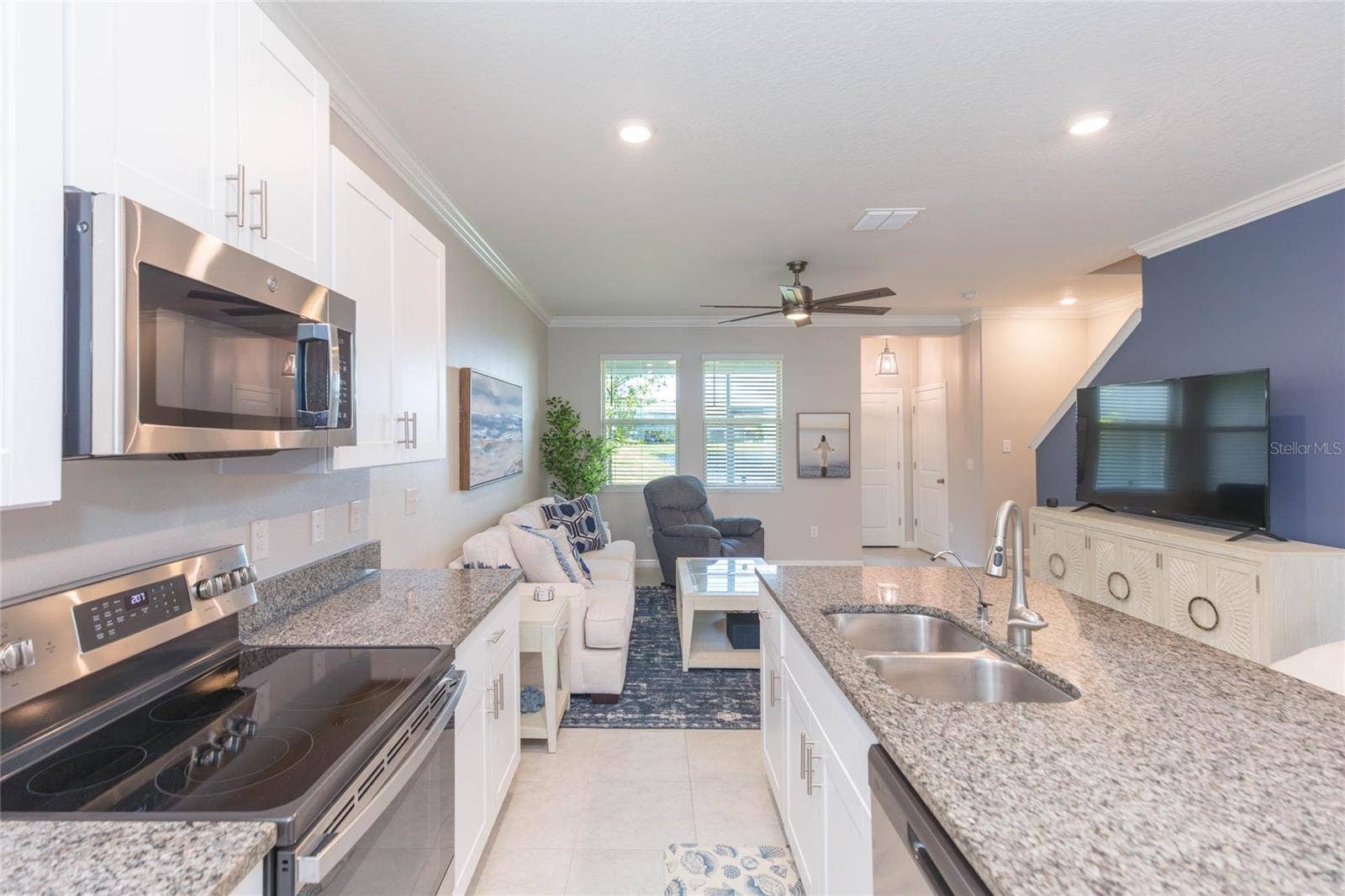 8065 ROLLING SHELL TRAIL, Wesley Chapel, FL 33545