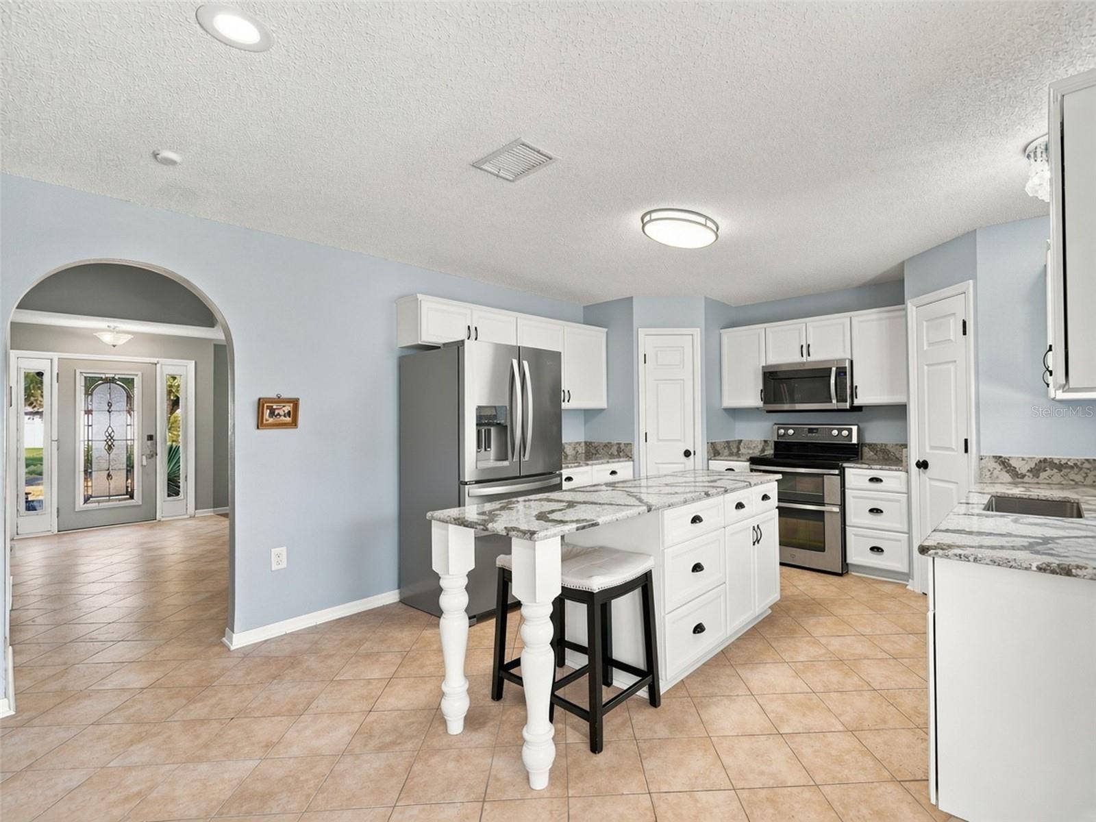 12739 KINGS LAKE DRIVE, Gibsonton, FL 33534 12739 KINGS LAKE DRIVE, Gibsonton, FL 33534