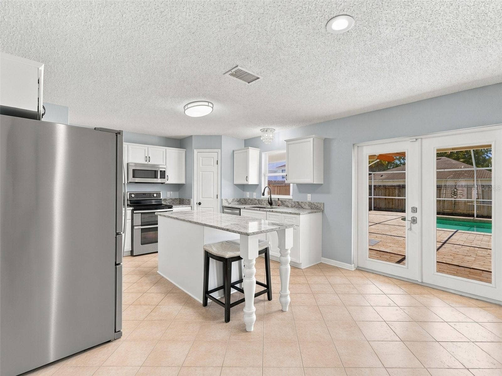 12739 KINGS LAKE DRIVE, Gibsonton, FL 33534 Kitchen