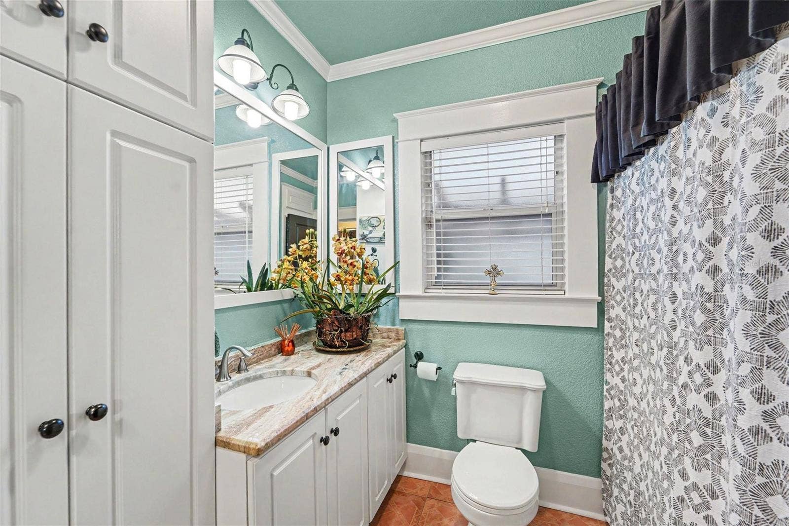 4304 N MARGUERITE STREET, Tampa, FL 33603 4304 N MARGUERITE STREET, Tampa, FL 33603