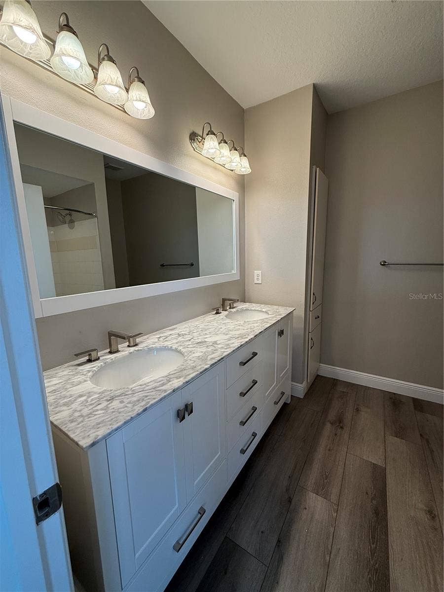 1910 E PALM AVENUE, #11321, Tampa, FL 33605 1910 E PALM AVENUE, #11321, Tampa, FL 33605