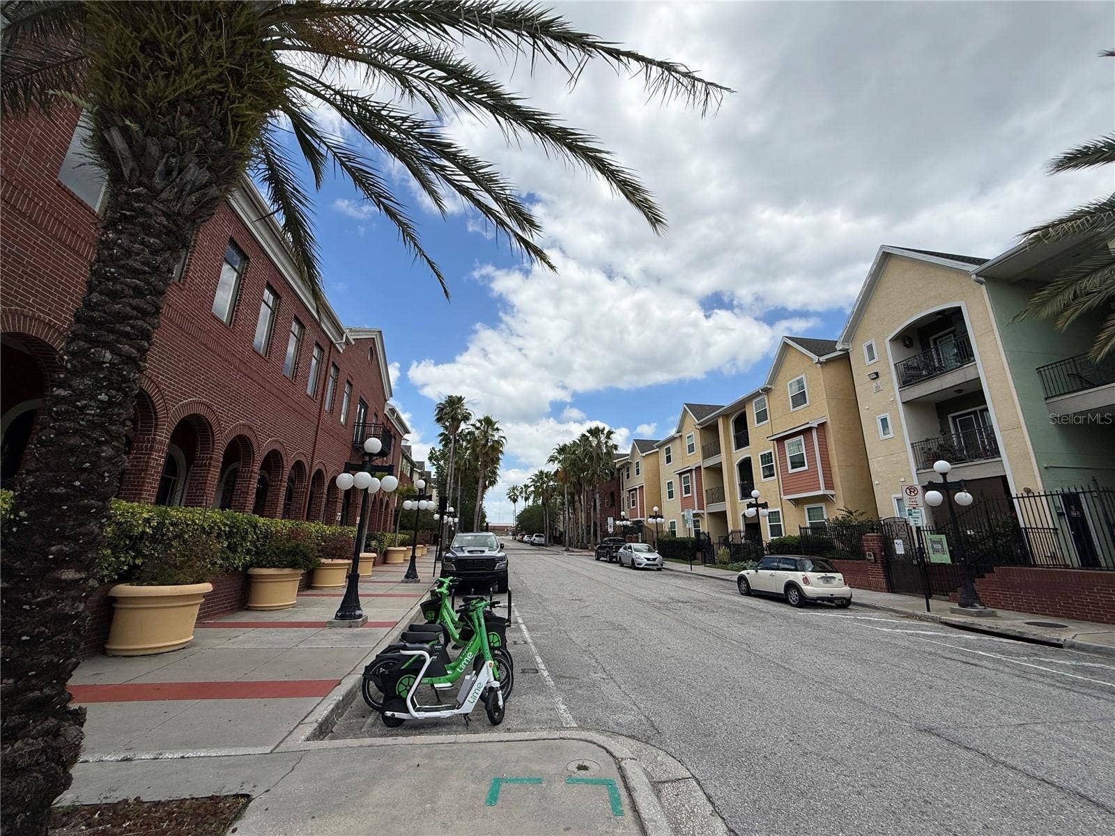1910 E PALM AVENUE, #11321, Tampa, FL 33605 1910 E PALM AVENUE, #11321, Tampa, FL 33605