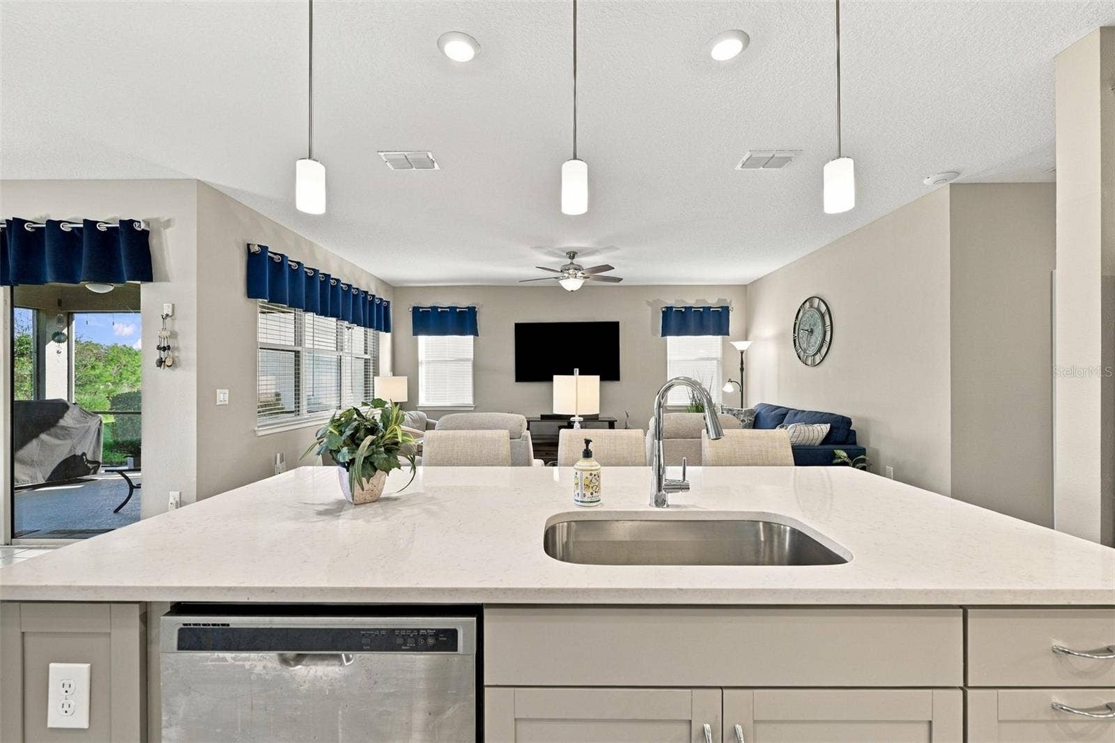 8732 OCEAN TIDES COVE, Parrish, FL 34219