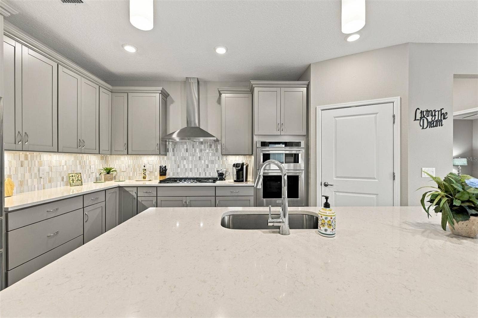 8732 OCEAN TIDES COVE, Parrish, FL 34219