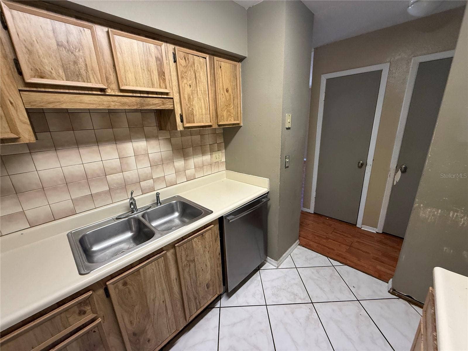 4023 DREAM OAK PLACE, #204, Tampa, FL 33613 4023 DREAM OAK PLACE, #204, Tampa, FL 33613