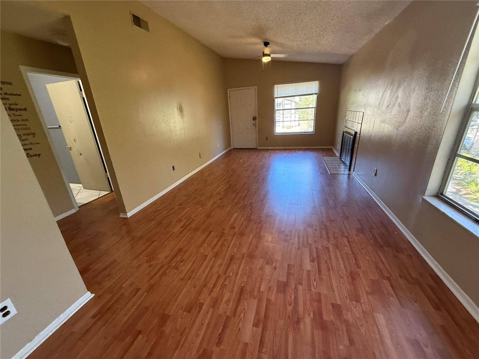 4023 DREAM OAK PLACE, #204, Tampa, FL 33613 4023 DREAM OAK PLACE, #204, Tampa, FL 33613