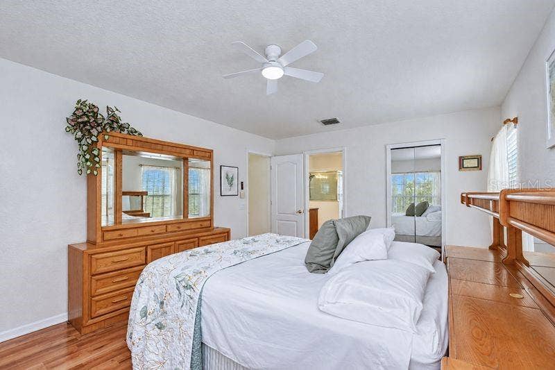 316 CRYSTAL GOBLET COURT, Valrico, FL 33594 316 CRYSTAL GOBLET COURT, Valrico, FL 33594