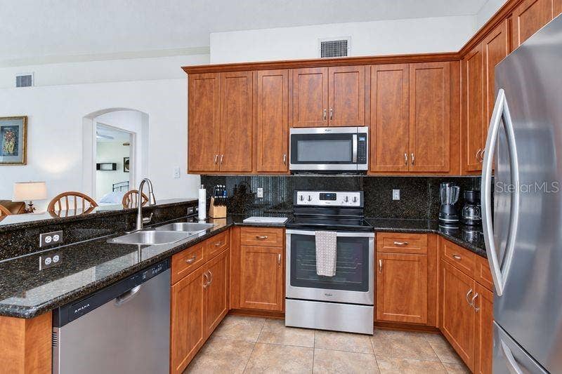 316 CRYSTAL GOBLET COURT, Valrico, FL 33594 316 CRYSTAL GOBLET COURT, Valrico, FL 33594